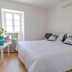 Dreamer's House With A Swimming Pool In Istria * 브르토니글라
