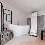 아파트 Dreamer's House With A Swimming Pool In Istria 브르토니글라