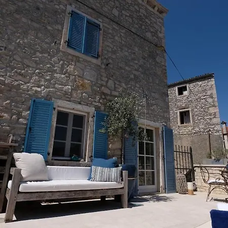 Dreamer's House With A Swimming Pool In Istria Brtonigla