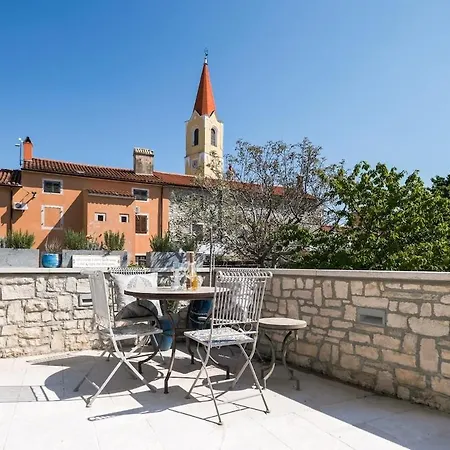 Apartment Dreamer's House With A Swimming Pool In Istria *